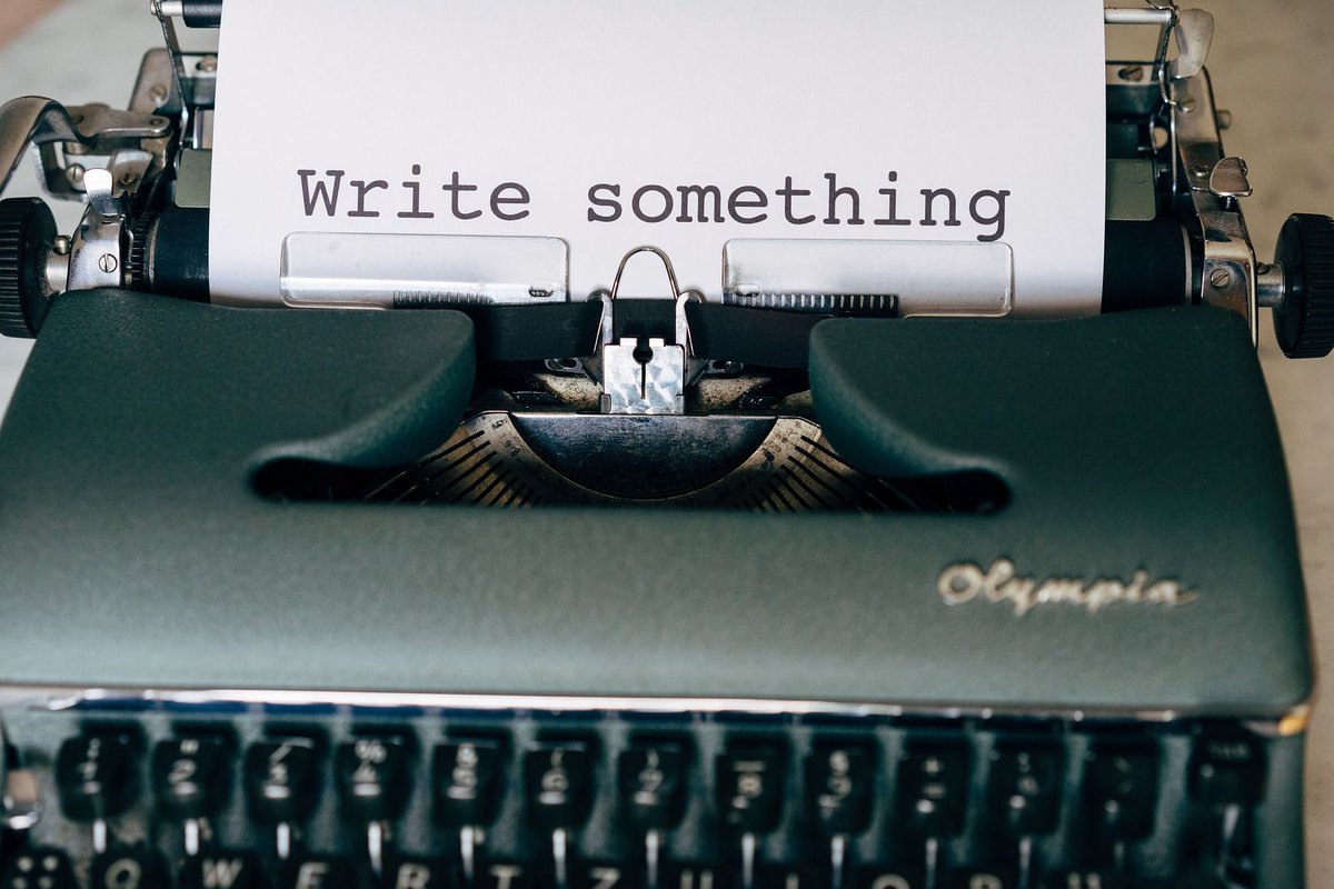 JaireSims's tweet photo. "If I waited for perfection, I would never write a word." - Margaret Atwood

#writing
#writers
#amwriting
#amwritingfiction
#writingcommunity
#productivity
#creativity
#quote
#writinginspiration https://t.co/Yy3NANzg4e