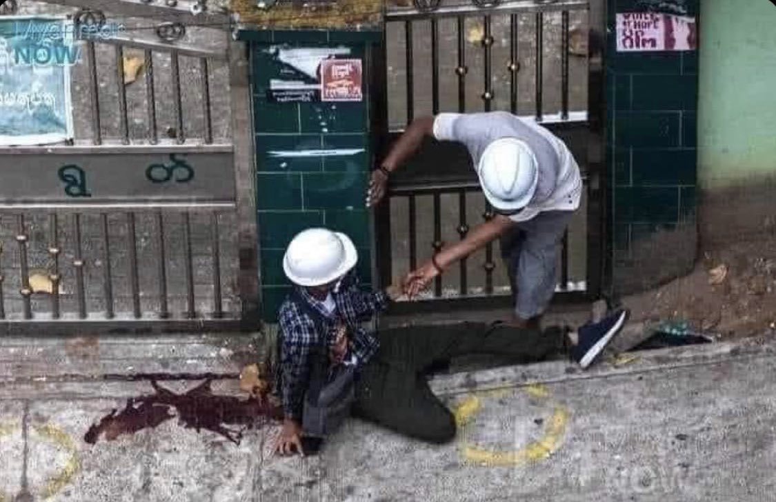 The mother of fallen hero Ko Nyi was abducted in Yangon by military. She was taken in place of her remaining son who was the original target. When they couldn’t find him, they took her instead to hold her as hostage. Her current status unknown #WhatsHappeningInMyanmar #Sep1Coup