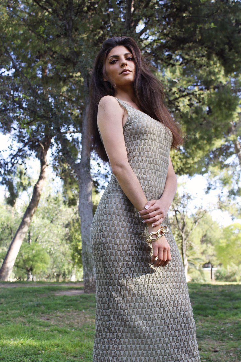 ModaGabrielCast's tweet photo. Es septiembre y volvemos fuertes. 

Vestido de la línea Lluna de Gabriel Castelló, disponible en nuestra web. Mensaje directo para más información.
.
Talla 38
.
Medidas: 
-Pecho: 88cm
-Cintura: 70 cm
-Cadera: 94 cm
Modelo: @albavillarsegarra 
Foto vestido blanco por krisgrafics https://t.co/lmIDqzaCyE