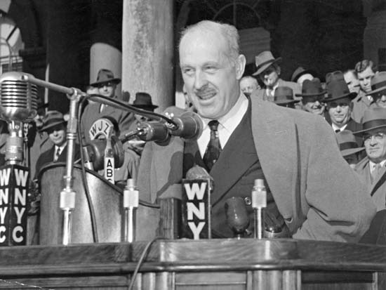 OTD Sept 1, 1969 #Drew_Pearson died. Powerful Washington columnist who acted as media conduit for Brit and US intelligence during #WWII https://t.co/KLb1FpaWMf