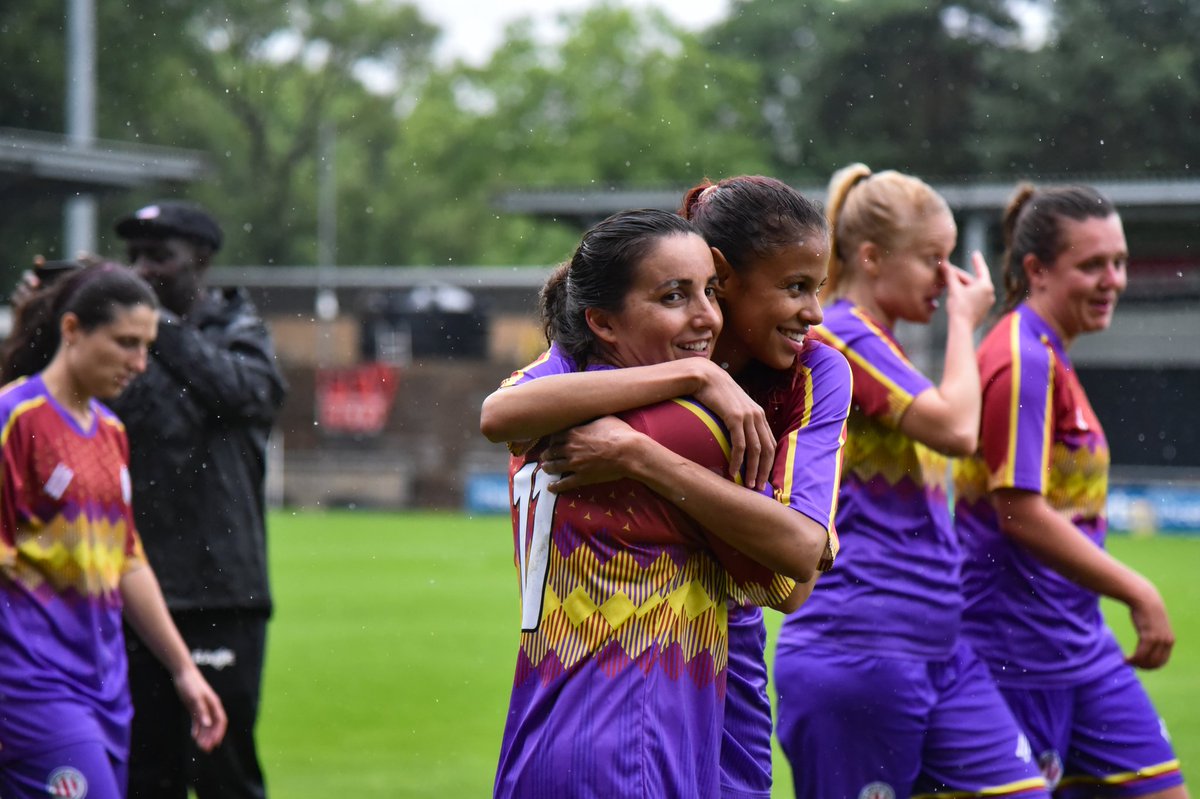 Hundred Fires tweet media