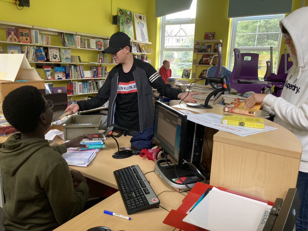 HPS Literacy tweet media