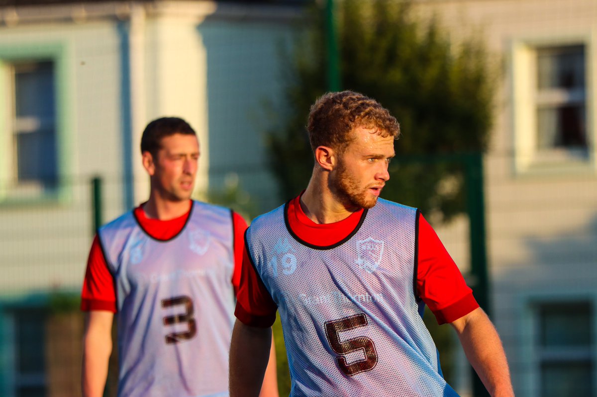 This week the squad have been busy training ahead of our FA Cup game on Saturday 💪🏼

#BackTheBulls