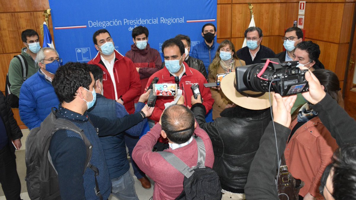 En despacho en vivo, el seremi <a href="/molinaguzman/">Juan Carlos Molina Guzmán</a> anunció a través de las radios📻 <a href="/ladiscusioncl/">La Discusión</a>, <a href="/RadioNuble/">Radio Ñuble AM y FM</a>, <a href="/ElSembrador1047/">El Sembrador 🌐</a> y el medio <a href="/ChillanOnline/">ChillanOnline</a> el requerimiento que se pedirá a <a href="/MinagriCL/">Ministerio de Agricultura de Chile 🇨🇱</a> para ampliar la declaratoria de emergencia agrícola a las 21 comunas de #Ñuble.