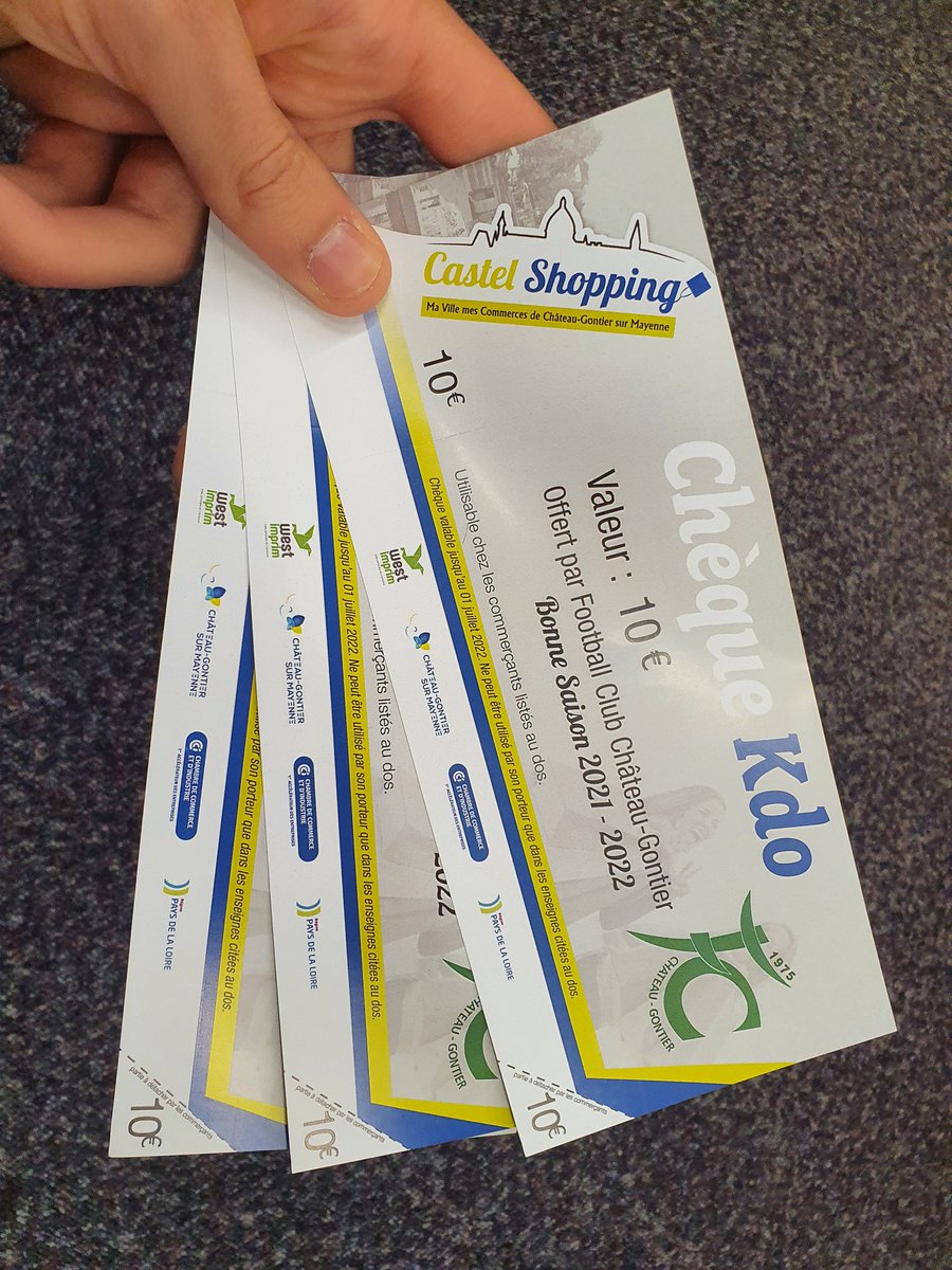 FCCG1975's tweet photo. Nos licenciés 2021-2022 continuent de bénéficier des bons d'achats @castel_shopping offerts par nos soins!

Chaque adulte reçoit 30€ tandis que chaque jeune reçoit 20€, soit environ 7000€ pour le club en faveur de ses licenciés et des commerçants.

⚽️💚
@chateau_gontier https://t.co/VQLnS8lUNc