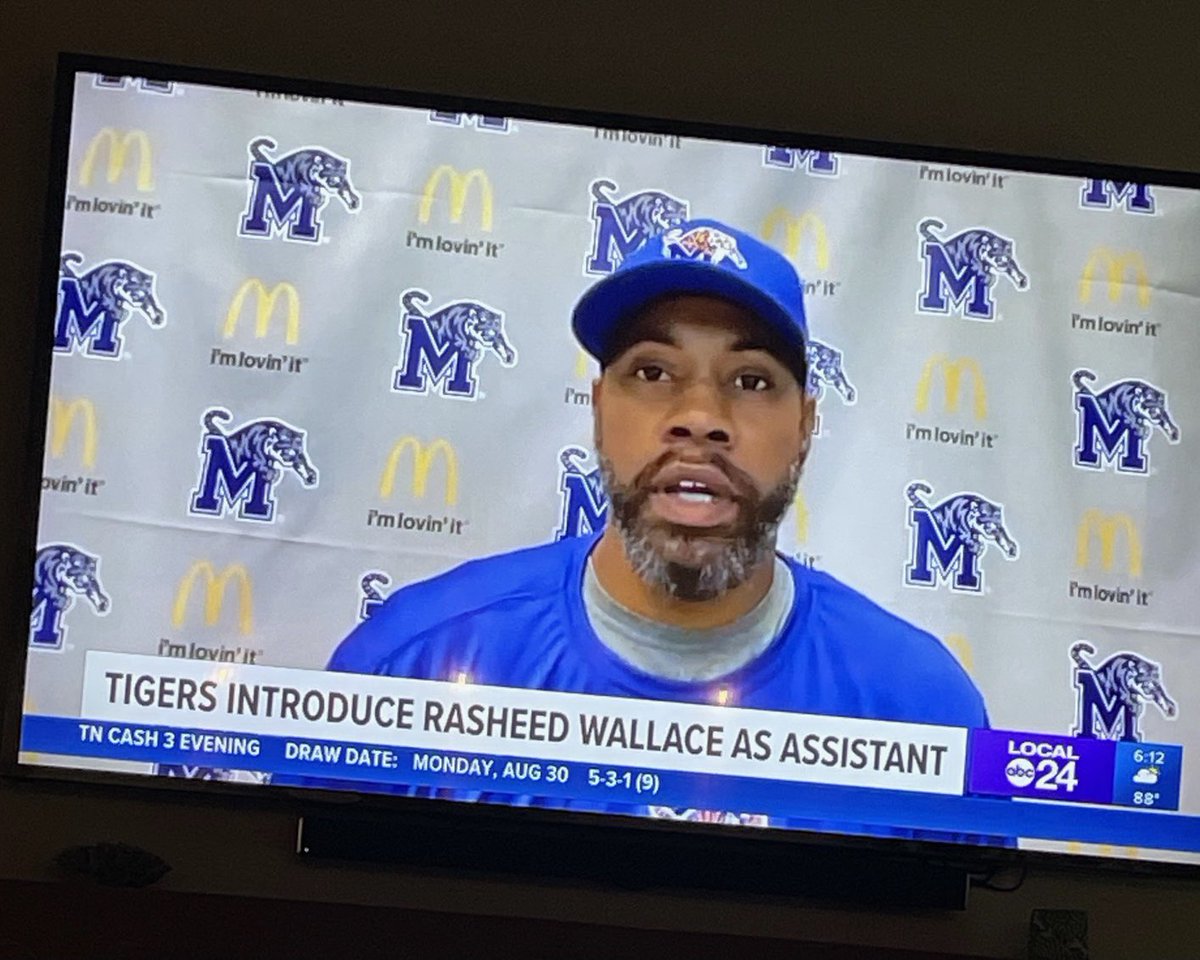 .<a href="/Memphis_MBB/">Memphis Basketball</a>+ $MCD 😍🏀🍟