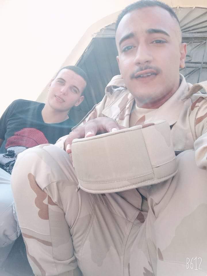 yousiif18's tweet photo. وتصنع منك الايام الثقال شخص لا  يميل ولا  يمل 💪🇾🇪💙 https://t.co/su0XMVvrDX