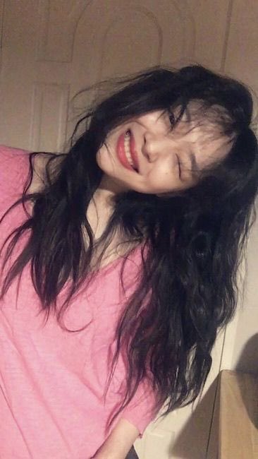 sulliselcabot's tweet image. Hey! I'm Sulli Selca Bot! Just tweet "hey @sulliselcabot" for a Sulli selca! 💝

#SULLI #ChoiJinri #설리