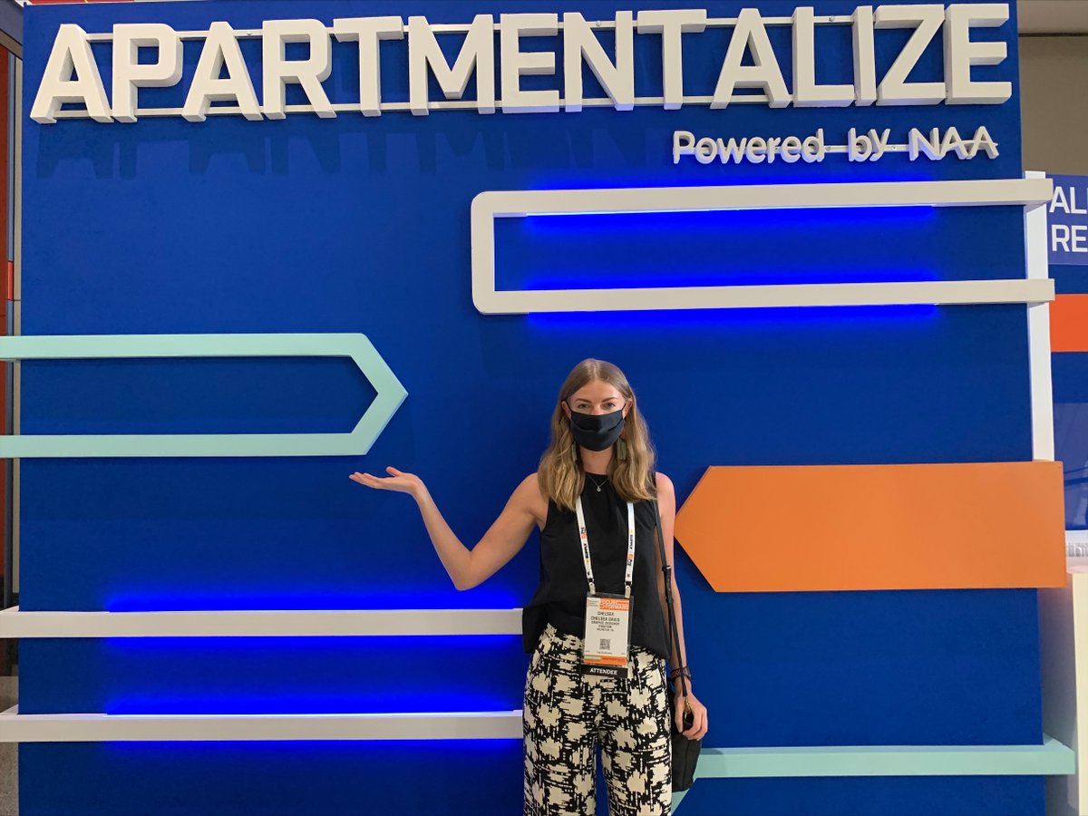 FixationMktg's tweet photo. Day 1 of Apartmentalize (@NAAhq) was a success. Our Fixation team arrived at the conference midday and attendees were given a warm welcome from Emcee, @BillRancic and heard inspiring remarks from Erik Weihenmayer. https://t.co/H9nbj9r4L2