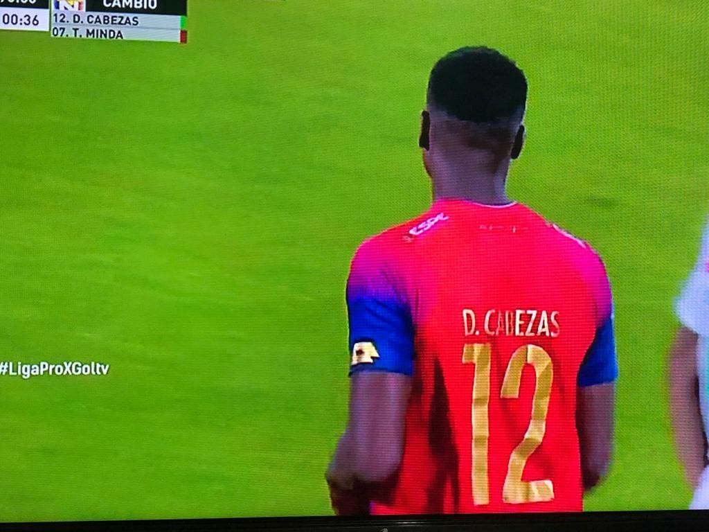 cabezasdavid593's tweet photo. Muy linda experiencia poder ayudar a mis compañeros de campo 💪🏾😌 Dios es bueno 🙏🏾 con paso firme hacia el objetivo @nachotupapa50 @elnacionalec @Vocero_Bitri https://t.co/rntRr1sf4a