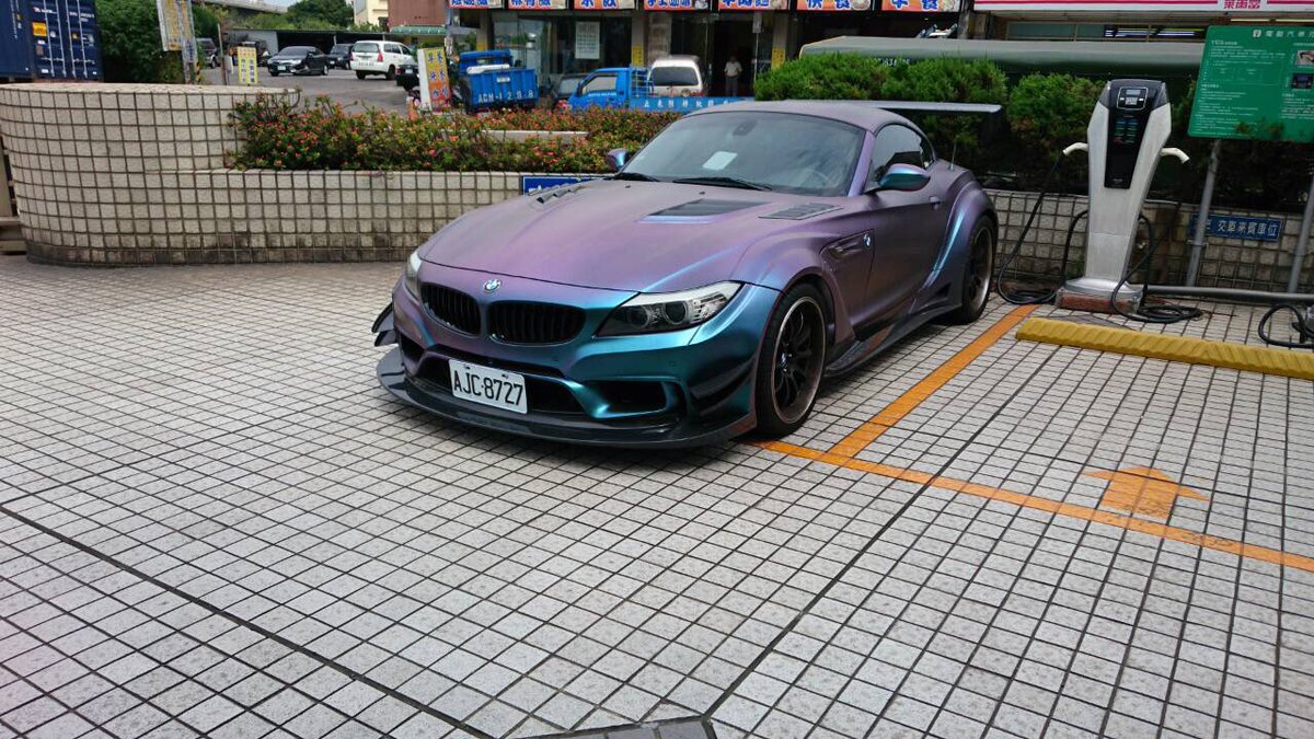 Victor930930's tweet photo. My BMW E89 Z4 35i Varis version #BMW #Z4 #35i #Varis https://t.co/MfZtwMJk78