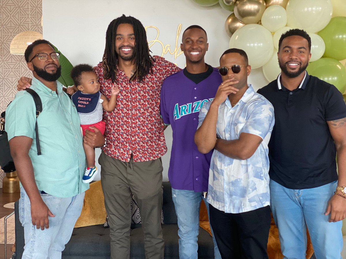 Phi_NullyFamous's tweet image. My 3&amp;amp;8’s birthday is today @Peter_R_J #spring2k11 #birthday #September1st