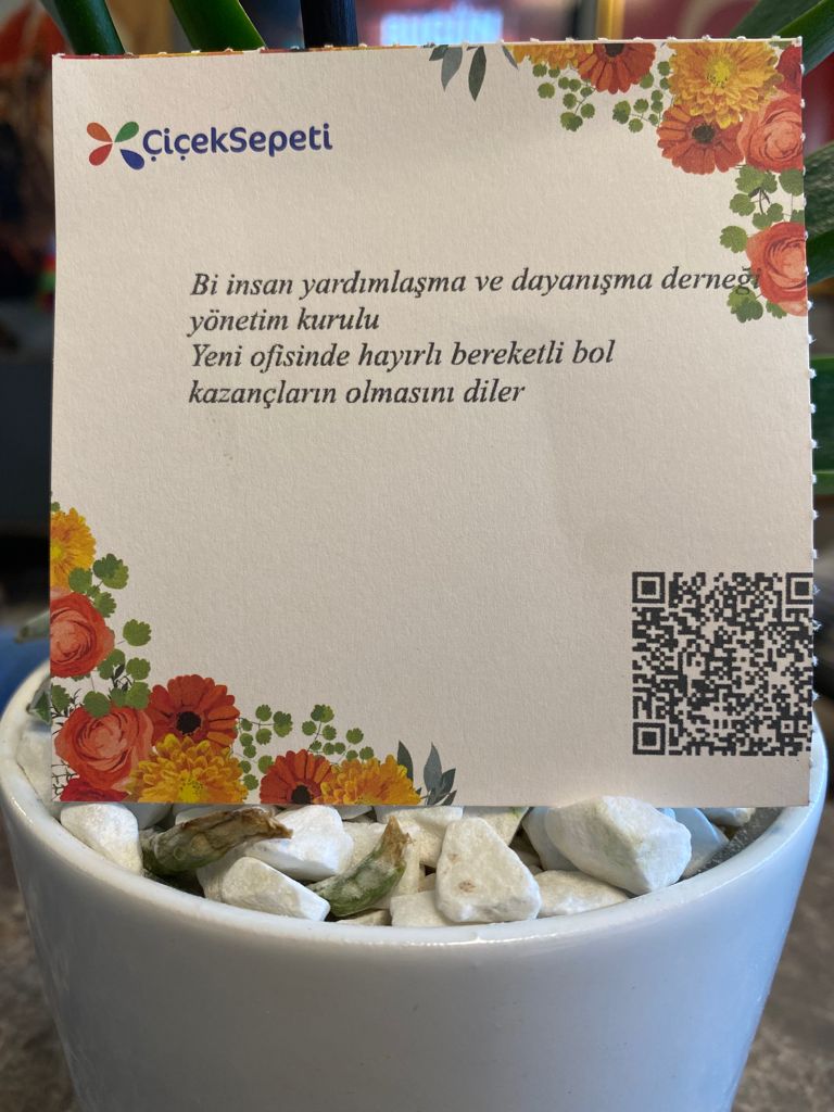 Bi İnsan Derneğimizin Başkanı Vekili,Marmara Gümrük Müşavirliği Sahibi,ilçemizin sevilen ve yardımsever iş adamı Cem Özel Başkanımızı yeni iş yeri adresinde ziyaret ederek hayırlı olsun dileklerimizi ilettik.