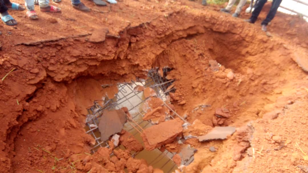 Malijet Bandiagara Le Pont de Doucoumbo détruit ! Bamako Mali