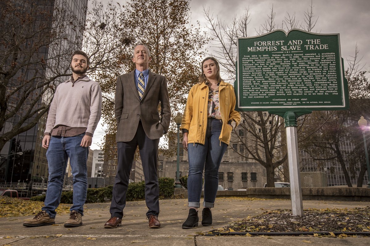 For almost a century, Rhodes College has called Memphis home. 

On #901Day, Rhodes is proud to exist in community with one of the most vibrant, creative cities in the nation, where students enjoy boundless opportunities to explore, learn, and grow.