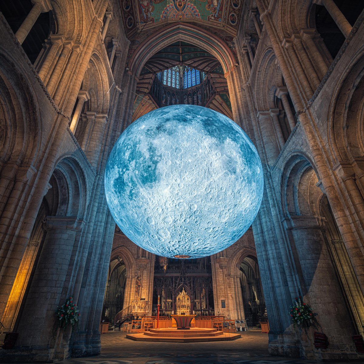 💫Come with us to the moon and back!💫

We are thrilled to announce that <a href="/lukejerram/">Luke Jerram</a>'s #MuseumoftheMoon is landing at Chichester Cathedral from 25th October – 14th November 2021. 

📷 - Ely Cathedral (James Billings, 2019)
