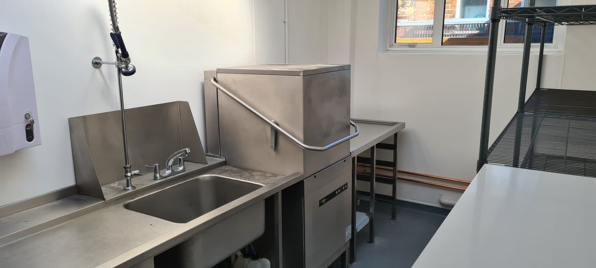 Turn-key commercial kitchen refurb now complete at Glebe Primary School, Southwick 😎 <a href="/FalconFoodserv/">Falcon Foodservice</a> <a href="/RATIONAL_AG/">RATIONAL Japan</a> <a href="/FosterRef/">Foster Refrigerator</a> <a href="/er_moffat/">E&RMoffat Ltd</a> <a href="/EAISUK/">EAIS Ltd</a> @GenieInteriors <a href="/CBrooksElectric/">Chris Brooks</a> <a href="/MechlineLtd/">Mechline</a> <a href="/AltroFlooring/">Altro Limited UK & Ireland</a> <a href="/AxonCatering/">Axon Enterprises</a>