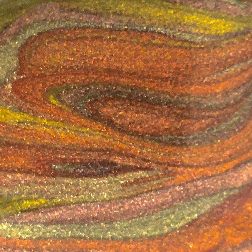 makeupXnail's tweet photo. #HoloTacoBonusTrack !! 

“In The Golden Afternoon” :) 

Mix of 5 equal parts Orange Drink, Lemon Sucker, Lemon Spritzer, Peach Tea, and Cheap Champagne 🧡✨

@holotaco @nailogical https://t.co/445tGo6Smr