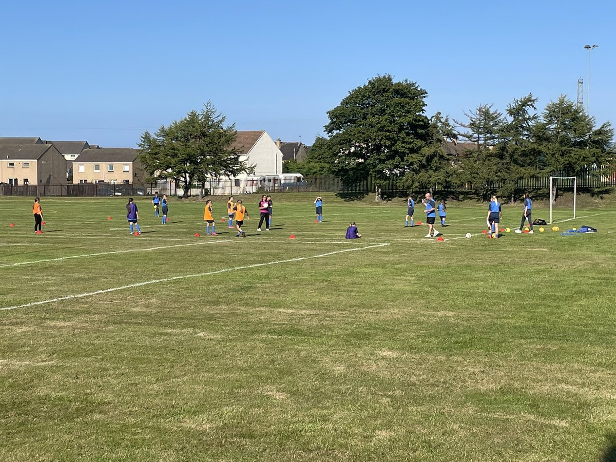 PLHSport's tweet photo. Good to see our clubs back up and running this week. Not too late to sign up https://t.co/4Fb9ozjxzl all pupils welcome to our clubs #getinvolvedPL #proudtobePL https://t.co/SNxMw3j6kk