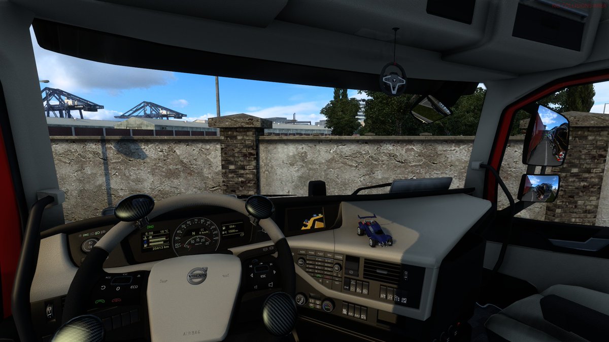 ace_error's tweet image. Me n The Boys playing ETS2 at 11:00PM😀@TMThrustmaster @SCSsoftware #T248