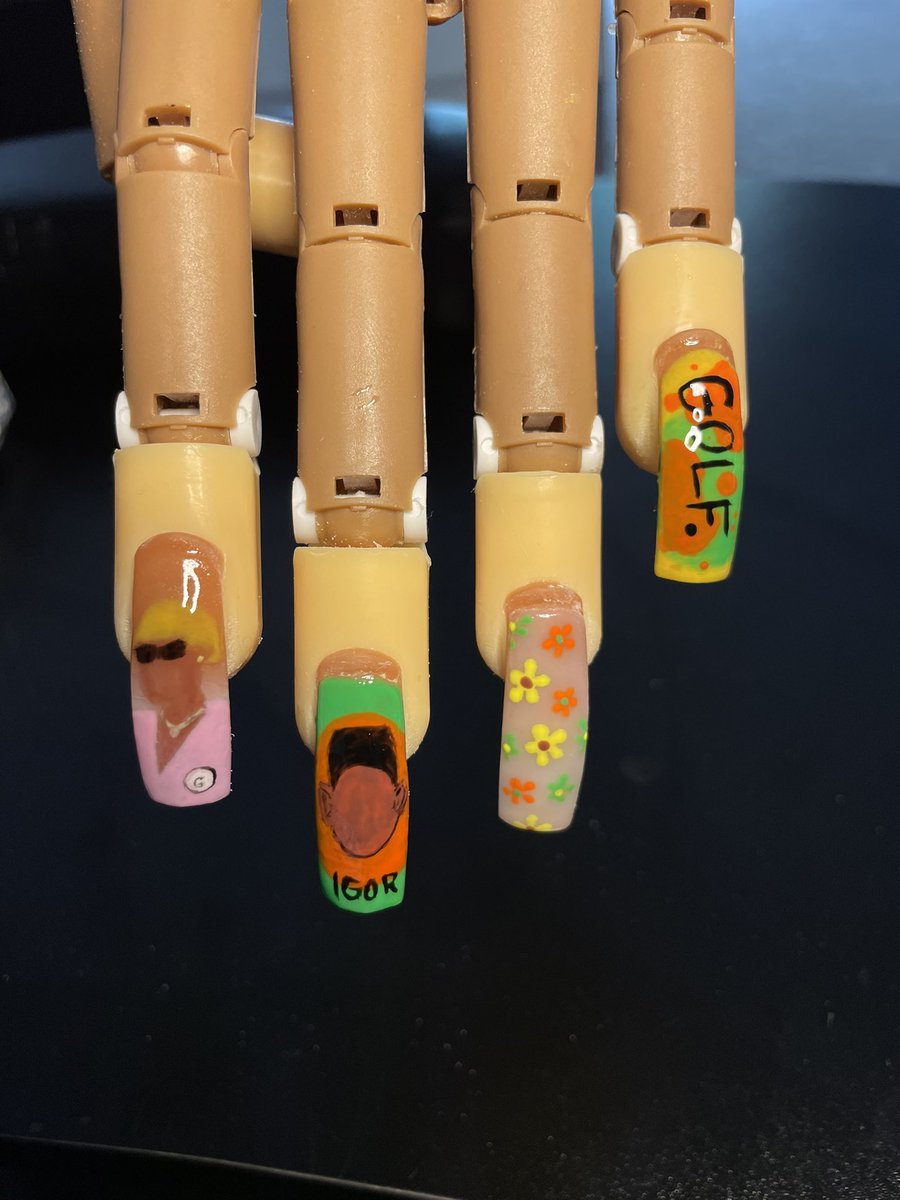 shespimpcee's tweet photo. @tylerthecreator 🌼💛✨🔥 @coriimunique #newnailtech #artist #yourbiggestfan https://t.co/pPZtXeaFcr