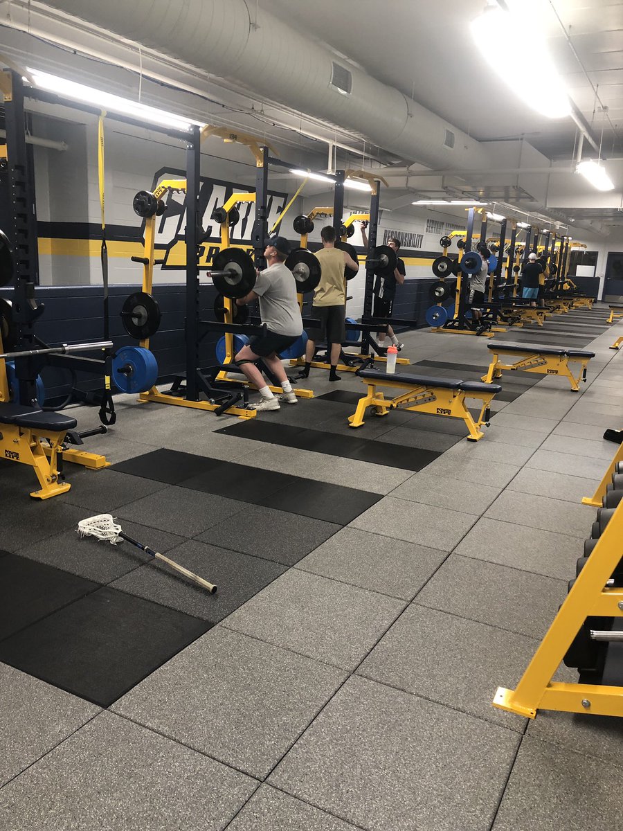 CUPrideMLax's tweet photo. There is a saying trust in tradition. Clarke Lacrosse is building a legacy of tradition while building a family of brothers! Come join our family &amp; build the legacy! 
@ClarkeAthletics @ClarkeU @LaxNaia @toplaxrecruits @MidwestHS_TLR @Wisconsinhighs1 
 #buildingafamily #RollPride https://t.co/OY0tAO1S26