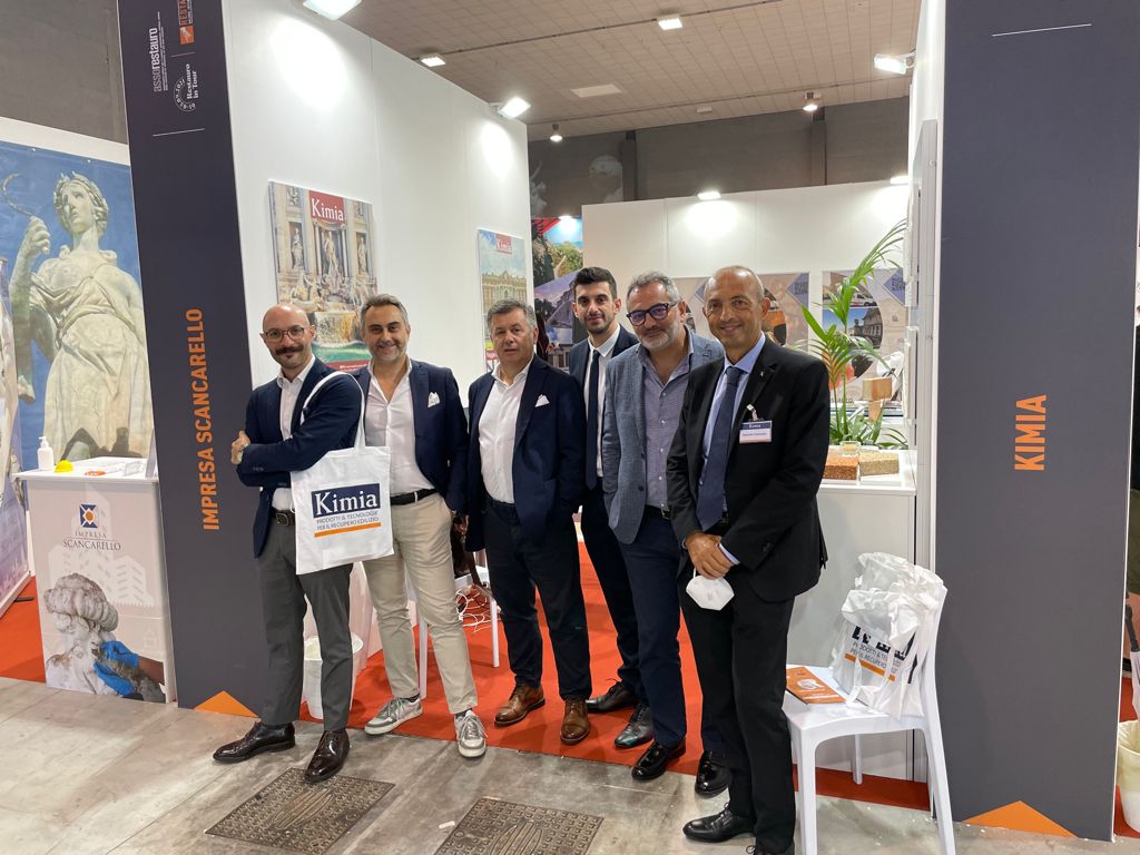 kimiaspa's tweet photo. Il nostro team, capitanato dal CEO, dott. Alessandro Belli, è al @salonerestauro e vi aspetta alla stand Kimia nell'area dedicata ad @ASSORESTAURO .
#restaurosocial #esserekimia https://t.co/rqHwyQLYWG