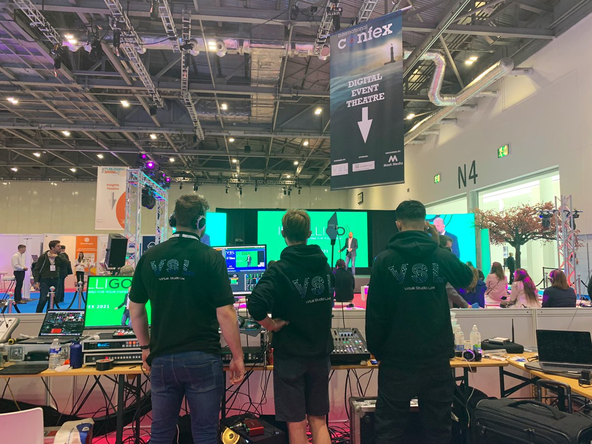 Virtual Studio Live tweet media