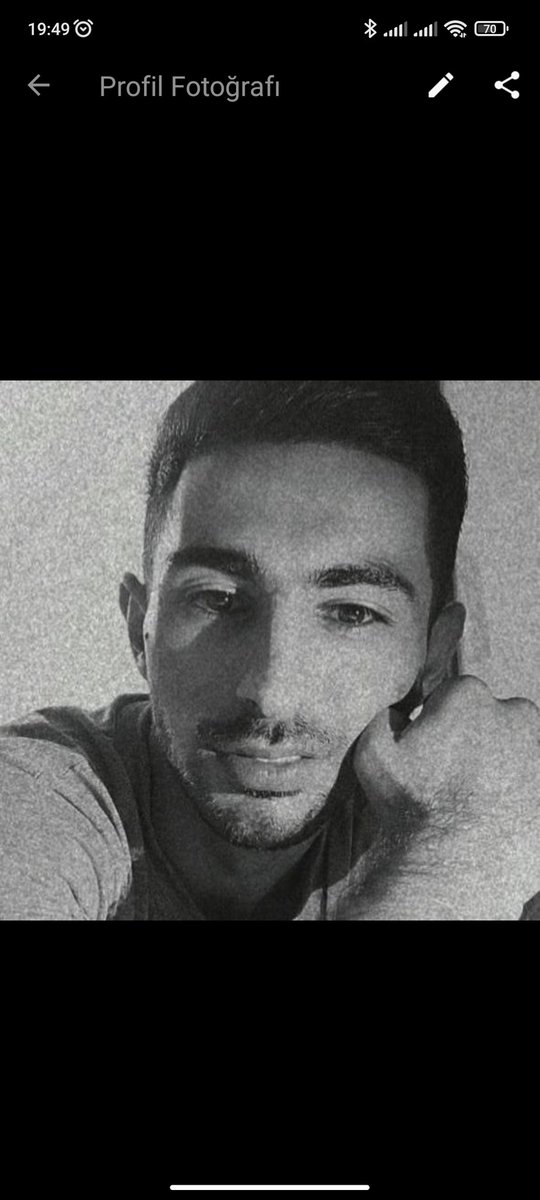 vusalibrahimm's tweet photo. @Edanurcelikkk1 Al buyur https://t.co/yhENw9vq3F