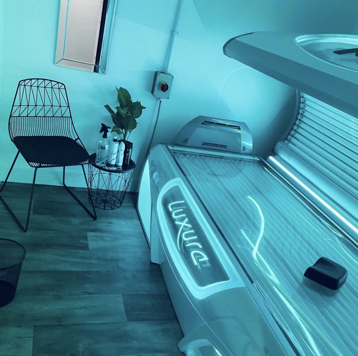 Marbs Tanning 
5 purbrook Chase crookhorn Po75qh