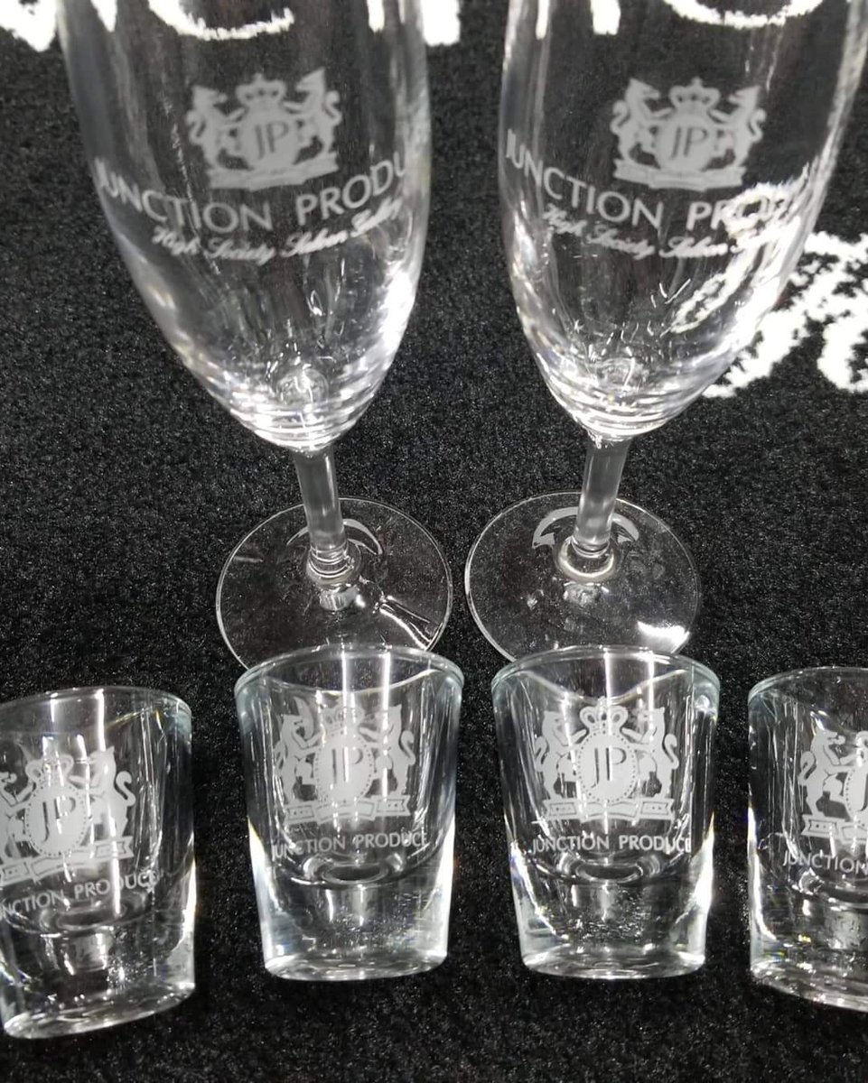 JUNCTIONPRODUCE Champagne glass
Price:60USD
And Shot glass
Now on sale❣️

ジャンクションプロデュース シャンパングラス
価格:6,000円
と、ショットグラス
好評販売中❣️

#junctionproduce 
#ジャンクションプロデュース
#champagne
#champagneglass
#シャンパン
#グラス
#glass