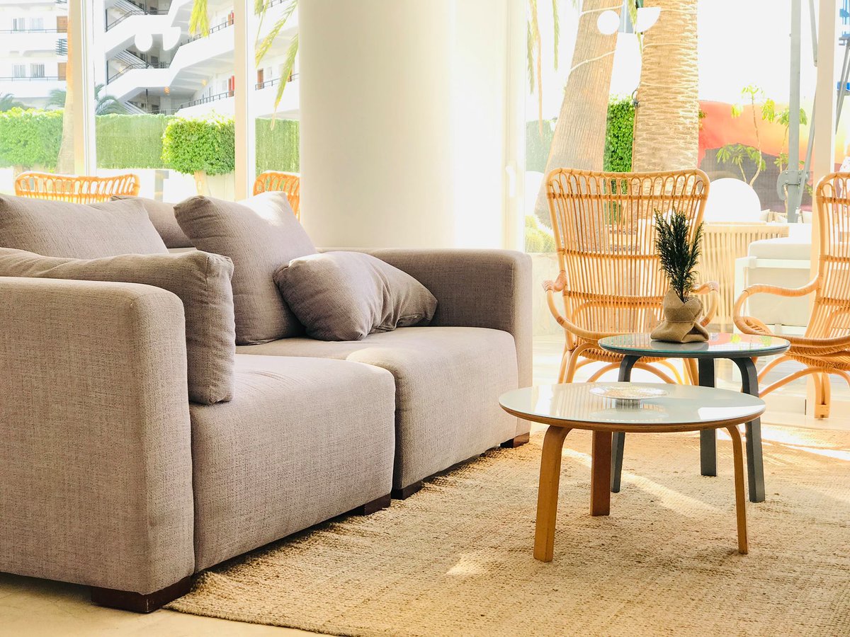 CoralHotels's tweet photo. ๐ฌ๐ง Cozy corners everywhere you look ๐งก
๐ช๐ธ Rincones con encanto, mires donde mires ๐งก
#CoralHotels #SunprimeOceanView https://t.co/H5H7IApoMu