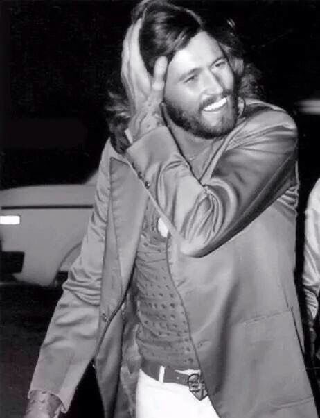 Happy 75th birthday to Barry Gibb.
You beautiful man.

 