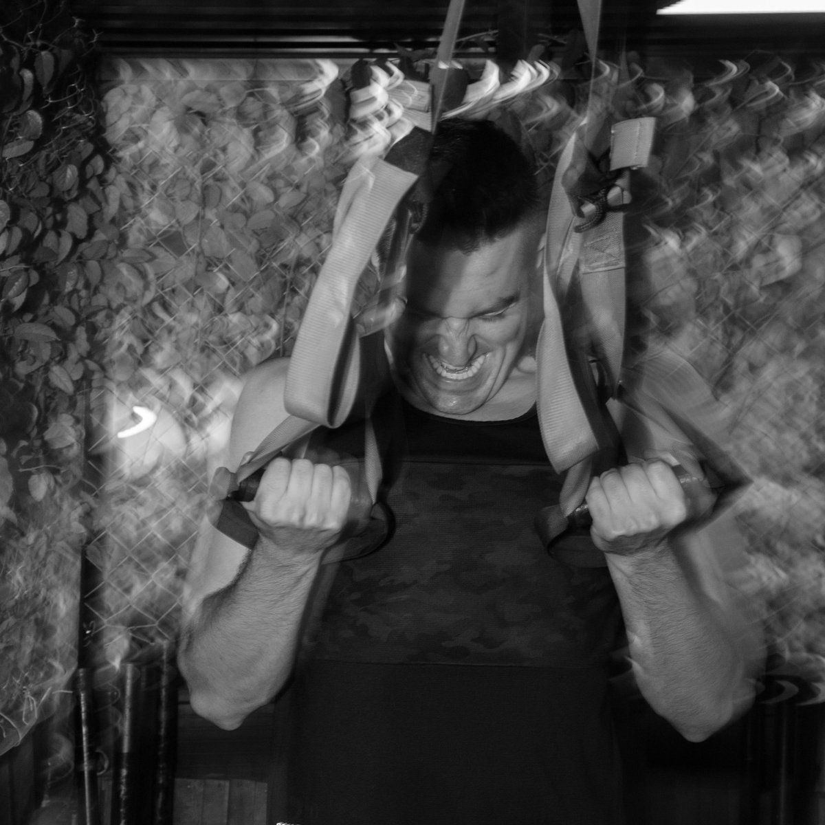 Llueve truene o relampaguee estamos listos para llevarte al máximo en nuestras clases grupales 🔥👊🏼

Entrenamiento al aire libre.

HORARIOS
Lunes a Viernes 7 a 8pm | 8 a 9pm

Cupo limitado 12 lugares disponibles.

Clases bajo reserva con mínimo 6 horas de anticipación.