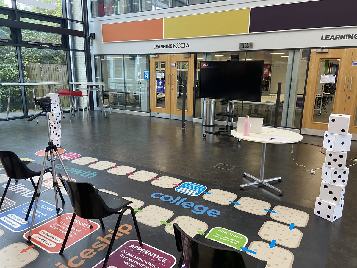 justkerry13's tweet photo. Thanks to those @PrestonCollege who rolled with it 🎲 at today’s blended learning session and discussed how we can #meetlearnerneeds and provide a #qualitylearnerexperience! Excellent start to the new academic year 👏🏻 #FE #HE #edtech #collaboration https://t.co/1hN3a2Try8