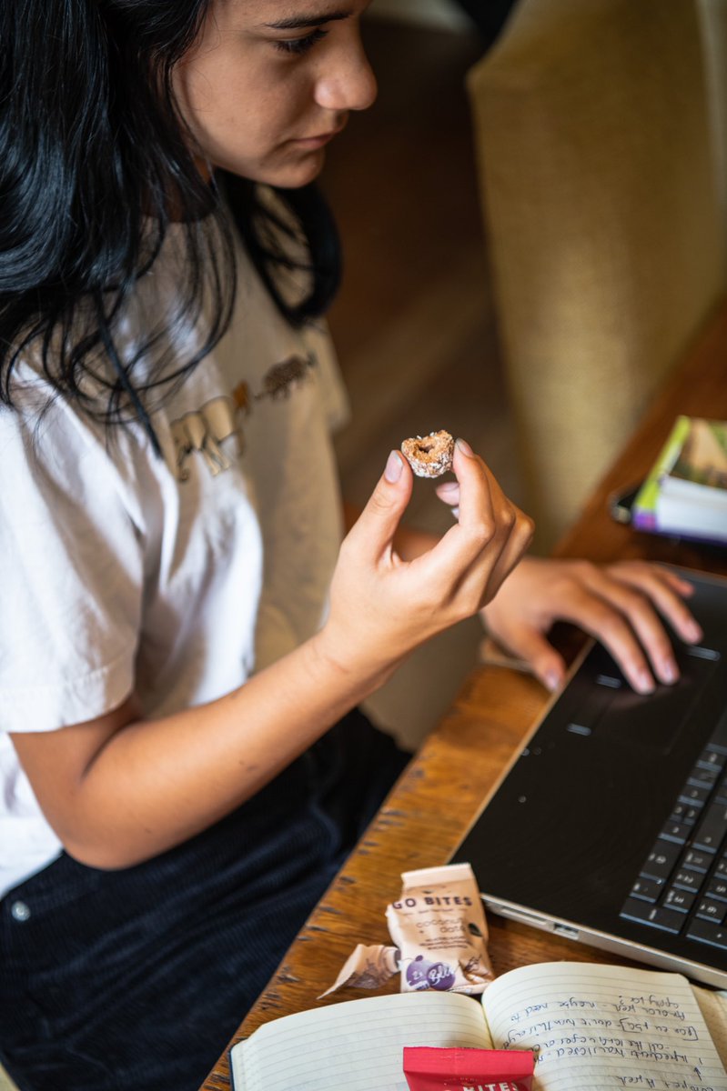 katepercys's tweet photo. Back to school #Enerjoy! I love to see kid’s faces light up when they taste #KatePercysGoBites! The dried fruit oats combo provides a slower release of energy than a chocolate bar, fruit winder or flapjack. Better mood, better concentration,less whinging! #Brainfood #BackToSchool https://t.co/8xt3qPHe6h