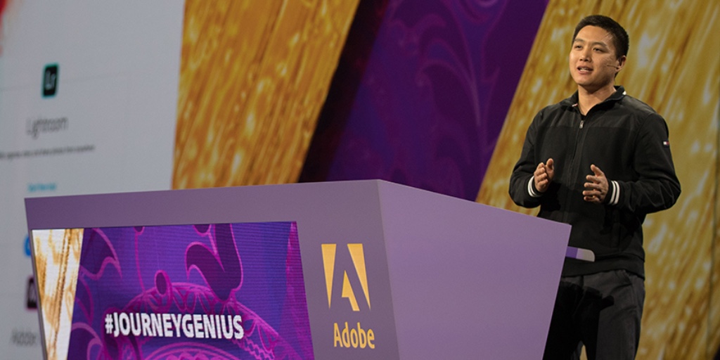 AdobeResearch's tweet photo. How can you make complex data accessible - and beautiful? Research scientist Fan Du is setting out to do both with data visualizations. Learn about his work at @AdobeResearch and his  #AdobeSummit Sneaks in this Q&amp;A. #data #dataviz #HCI https://t.co/En2K0RcwWb https://t.co/T6BFw5NwWe
