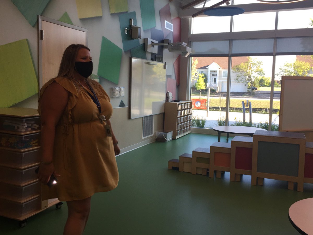 EastMaine63's tweet photo. Our @D63_FirstSteps Early Learning Center Open House is underway! Congressman Brad Schneider joins a tour as Principal Barb Golik shows off the highlights. #63sucess https://t.co/7eXQN6pA2i