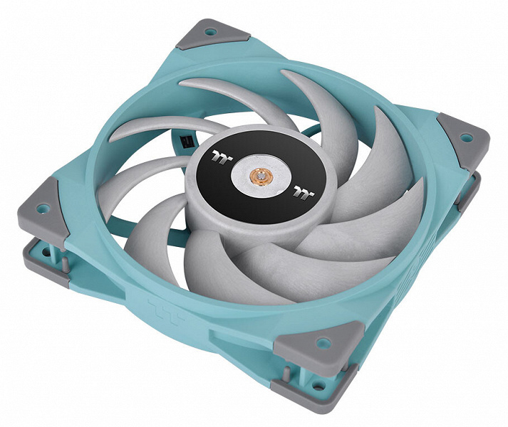 Thermaltake fans