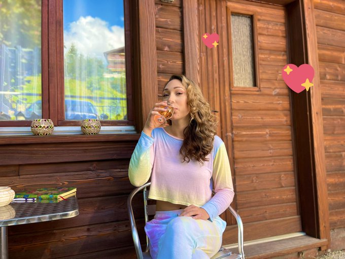 Cheers to all the new stuff I&rsquo;m shooting for my site!! 🥳🍾🎉 https://t.co/47AkBRseSq<a href="/tag/spreadtheword"class="tags"><span>#spreadtheword</span></a><a href="/tag/rt"class="tags"><span>#rt</span></a>