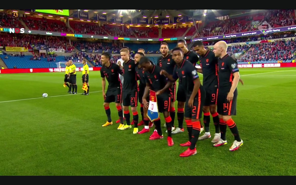 Pijnlijk hoezeer soms zichtbaar wordt dat Nederland niet meer dat vrijgevochten gidsland is dat het ooit dacht te zijn...