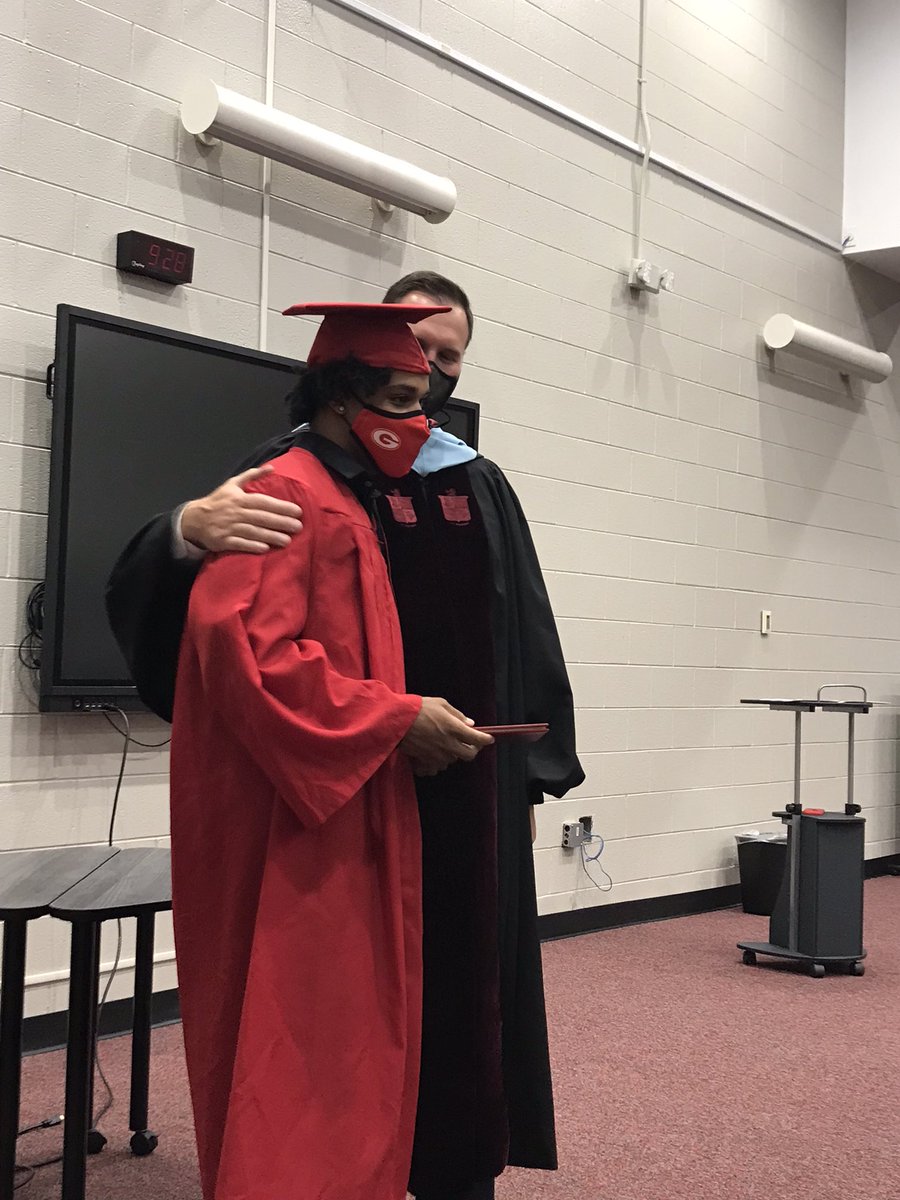 Megan Proffitt tweet media