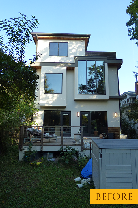 This four-season, midcentury conservatory has been designed as an extension of the indoors that takes full advantage of the natural beauty outdoors – through rain, snow, or shine! ☔❄️☀️

Visit our portfolio: sundesigninc.com/portfolio/home… 

#designingwithpurpose #sundesignremodeling