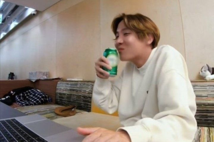 BTSAnswerBr tweet picture