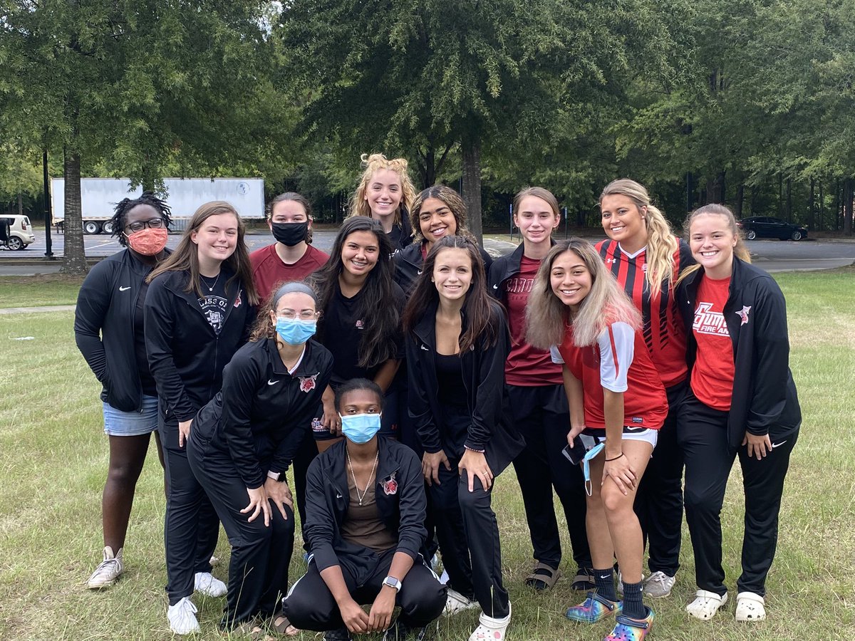 USCSumterSoccer's tweet photo. Scrimmage at St. Andrews in an hour! The women are ready to get this season going! Follow us on Instagram and Snapchat: Fireant_wsoccer https://t.co/PITsiBMcxM