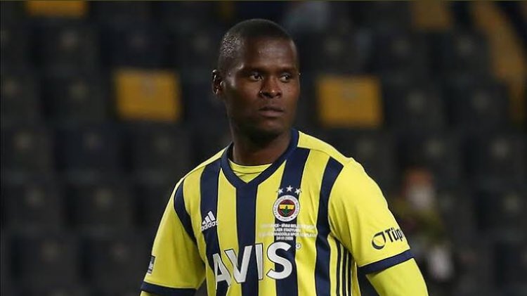 Fransa’da Burak       /Türkiye’de 
     Yılmaz                            Burak