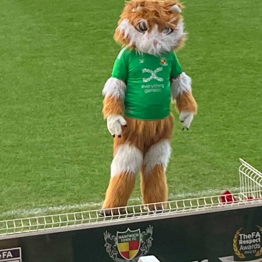 thecat1079's tweet photo. Twichy at Nantwich as the u18 take on Lancaster City in the preliminary round of the FA Youth Cup
Full commentary on Cat Sport
#Nantwich
#properlocalradio
#supportinglocalsport https://t.co/tWvJ9B86CC https://t.co/rkir8agPTQ