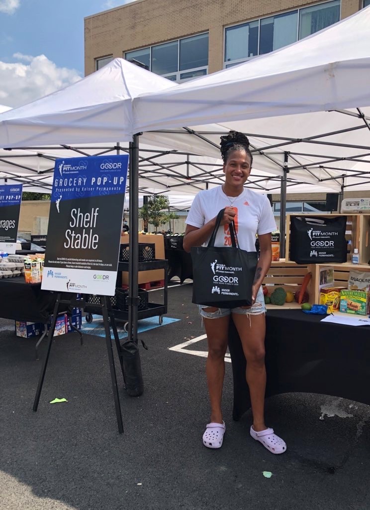 WNBA's tweet photo. For the final installment of the @TheGoodrCo Grocery Pop-Up series presented by @kpthrive, we delivered groceries last Saturday in Washington D.C. with #WNBALegend @MarissaC_25 as part of our shared commitment to total health.

#WNBAFIT https://t.co/MYpE6ybTYN