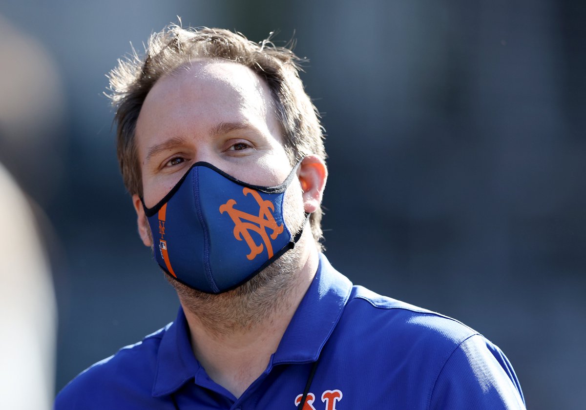 BRWalkoff's tweet photo. Mets GM Zack Scott was arrested and charged with driving while intoxicated on Tuesday morning, per @NYPost_Mets https://t.co/YjsZGdH7Fr