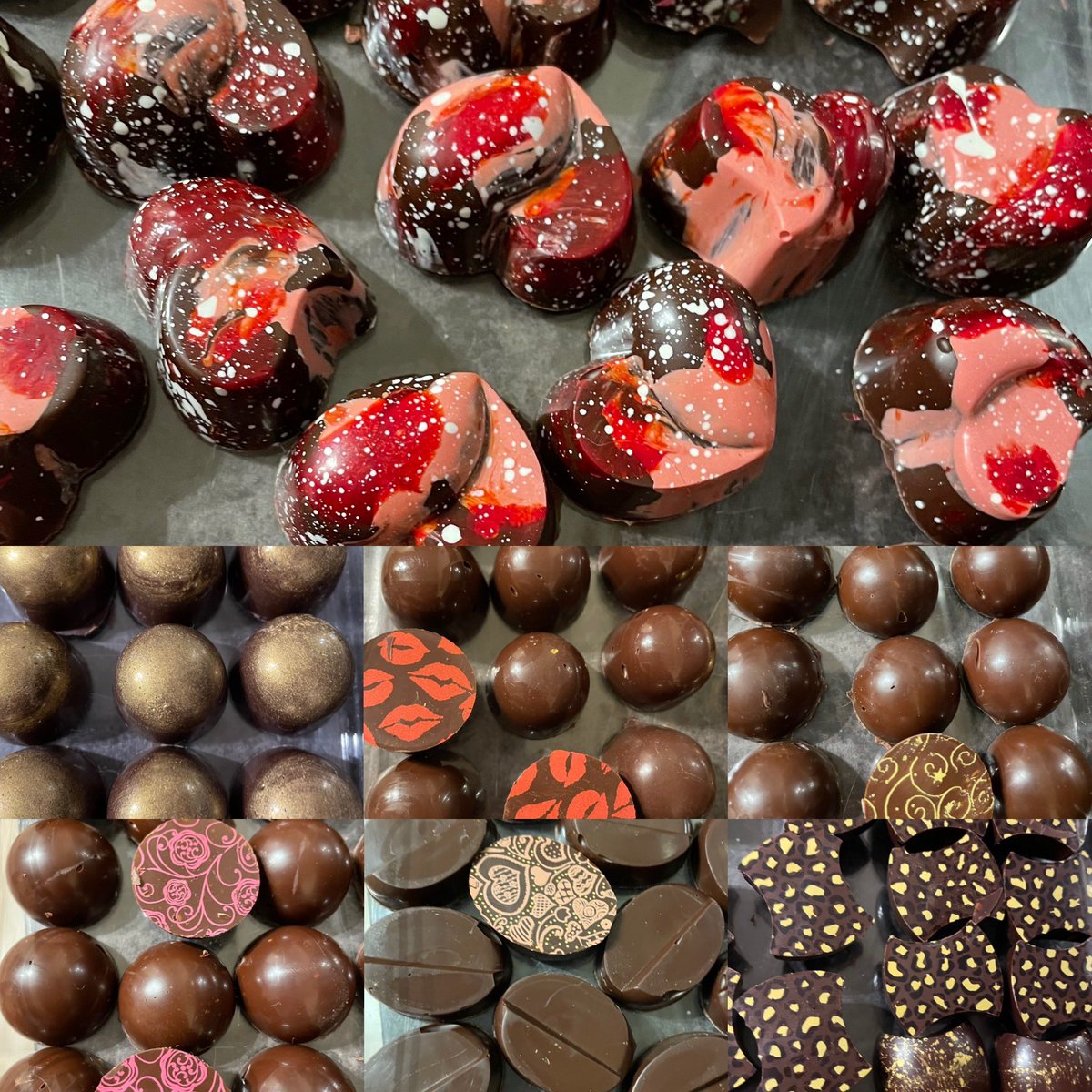 RivingtonChoco1's tweet photo. #darkside #raspberrycoconut #blackcherrychampagne #blackcurrantstaranise #orange #Baileys #caramelmarshmallowcaramelbiscuit @Callebaut_UKIE #darkchocolate #handmade #smallbatch 🙂🍫 https://t.co/V8UGCtEcwc